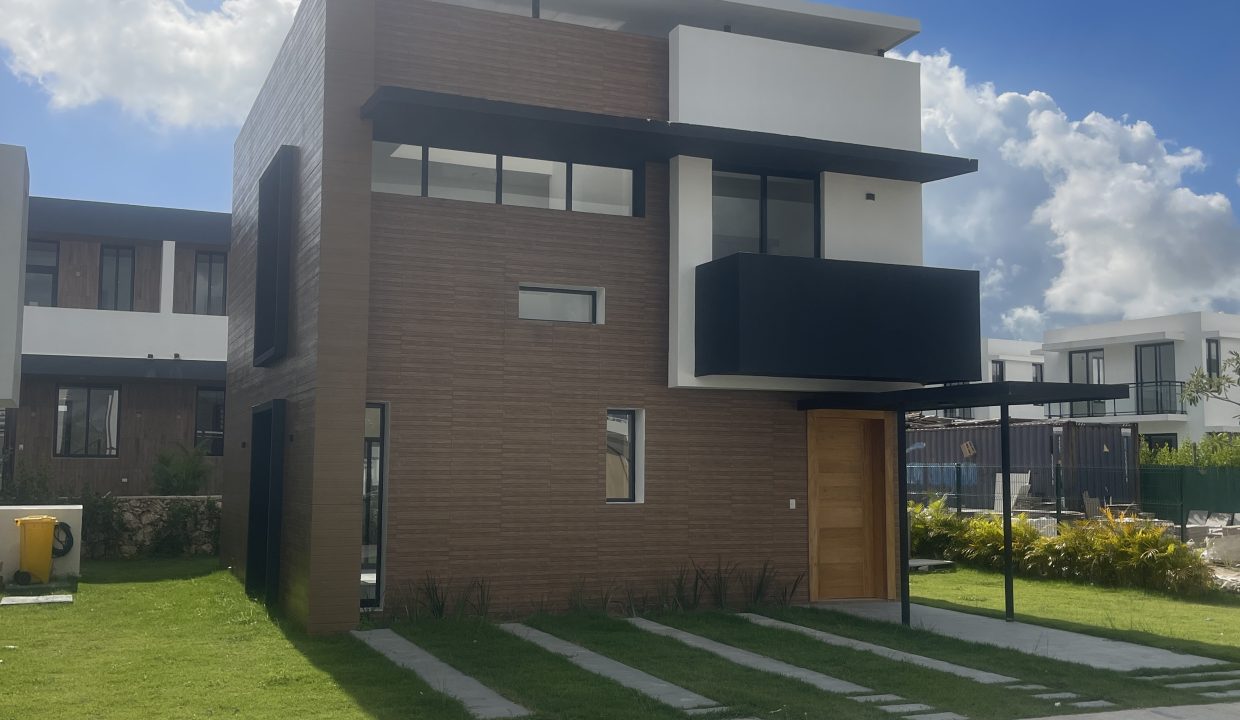 20250306_132459483_iOS